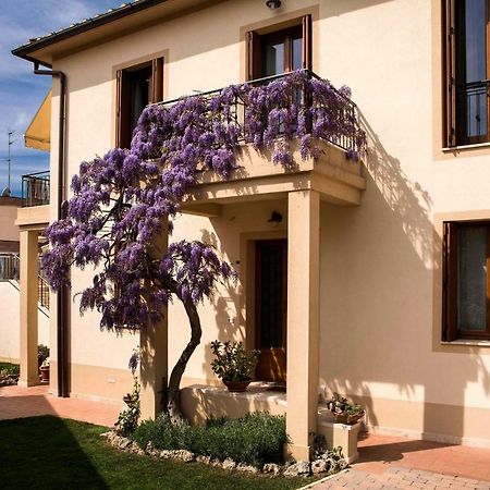 Casa Il Glicine A Due Passi Dal Centro Apartment Siena Exterior photo